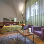 Monastery Hotell 4*