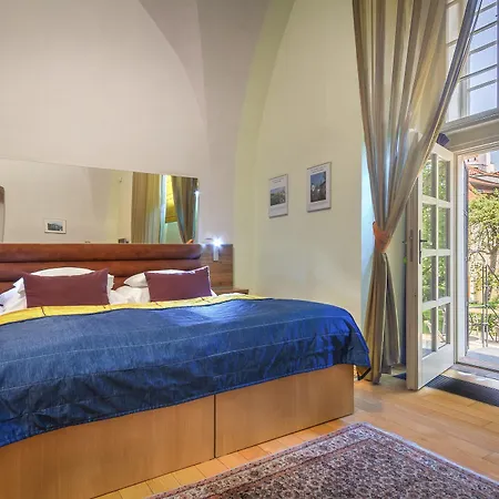 Hotel Monastery