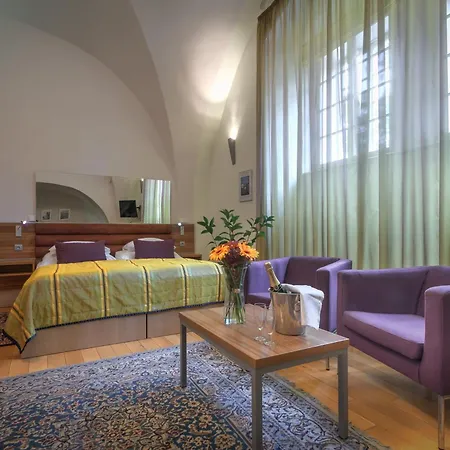 Monastery Otel 4*