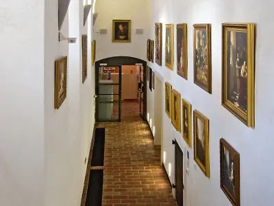 Ξενοδοχείο Monastery